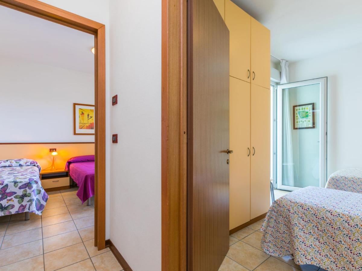 Apartment Robinia-Pinetine-4 By Interhome Дуна-Верде Екстер'єр фото