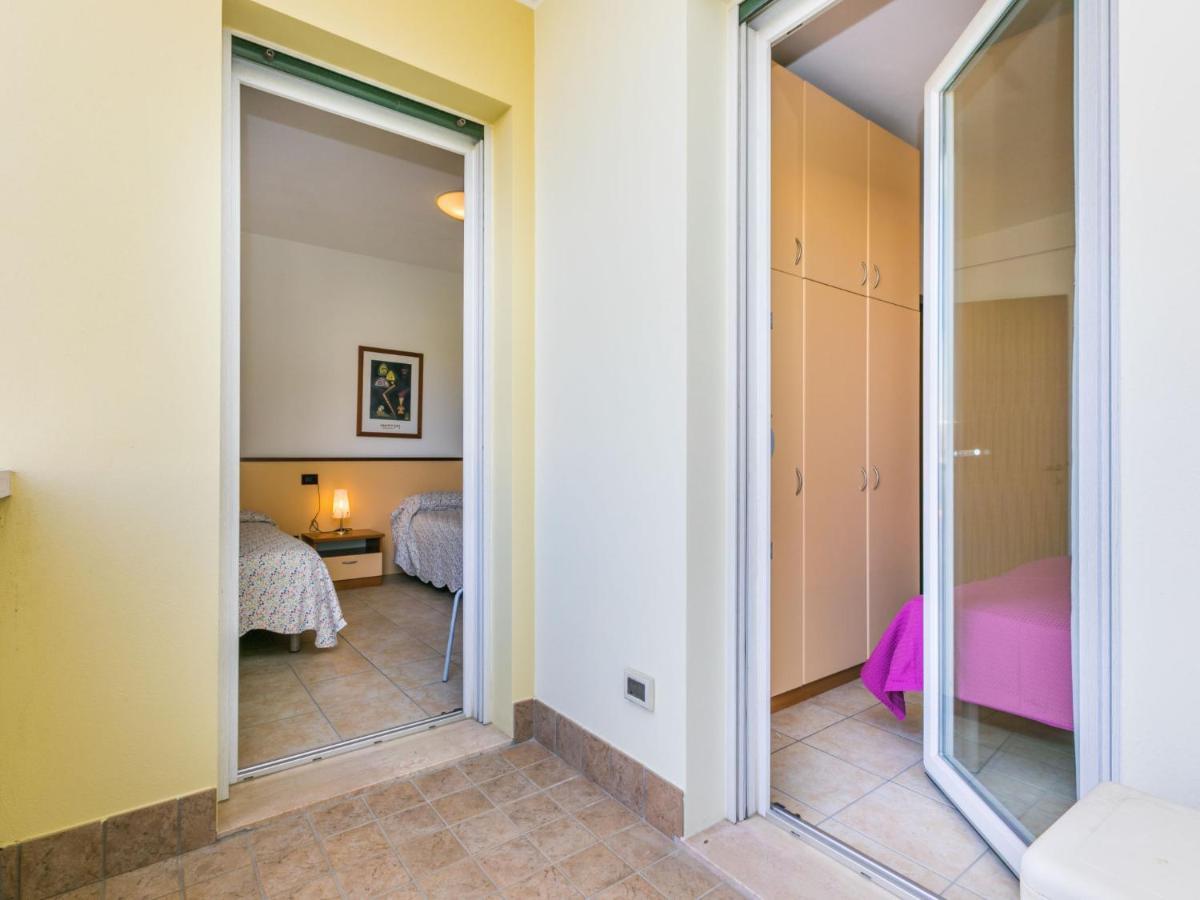Apartment Robinia-Pinetine-4 By Interhome Дуна-Верде Екстер'єр фото